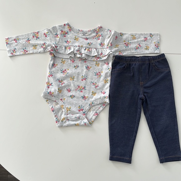 9 month matching sets bundle - Picture 2 of 6